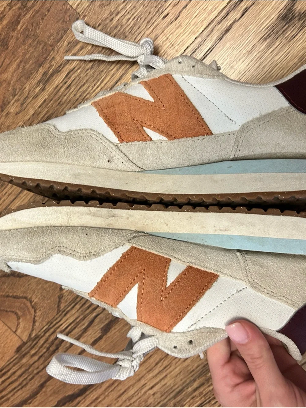 New Balance Kids Beige & Tan Sneakers with Orange 'N' Accent - Picture 3 of 5